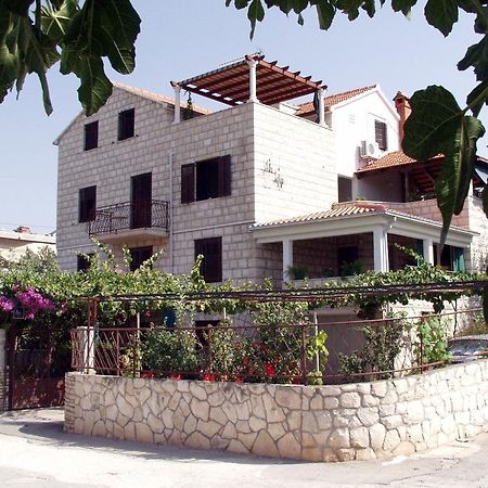 Villa Sofija Supetar Buitenkant foto